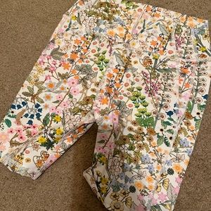 Cara Loren Active - beautiful bloom collection